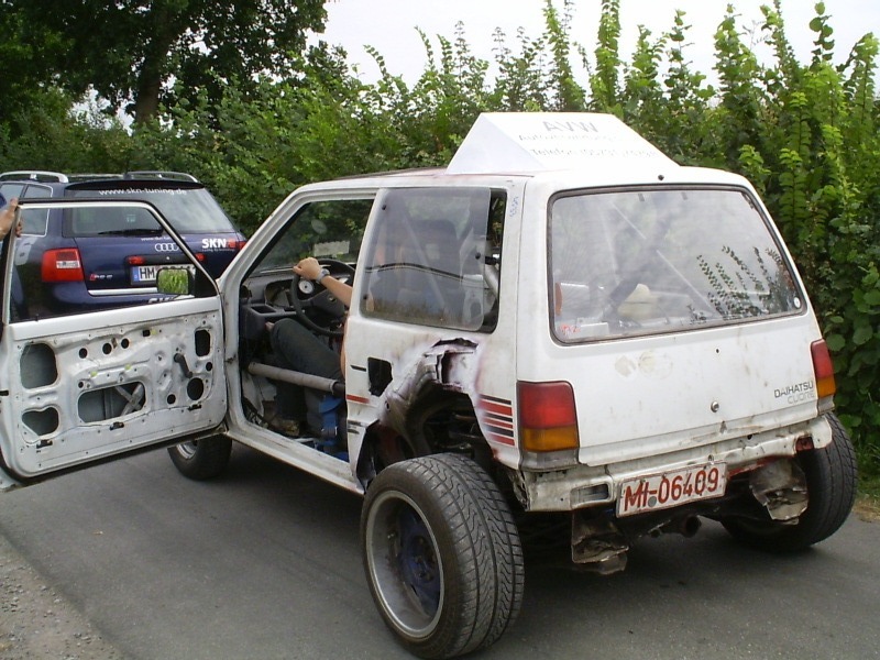 2003 Daihatsu Dren1.jpg